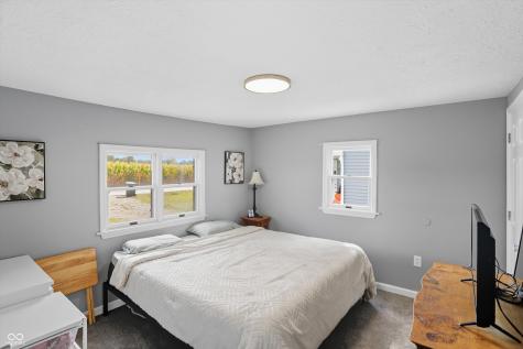 1324 E 225 S Shelbyville IN 46176