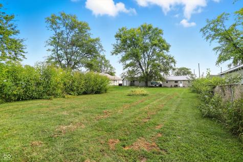 1324 E 225 S Shelbyville IN 46176