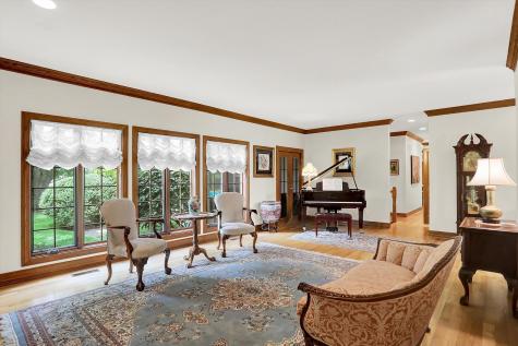 9987 Summerlakes Drive Carmel IN 46032