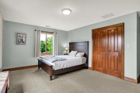 9987 Summerlakes Drive Carmel IN 46032