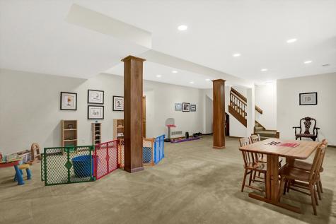 9987 Summerlakes Drive Carmel IN 46032