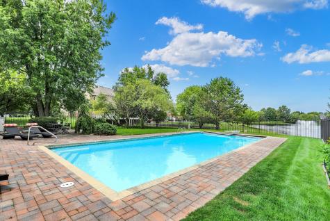 9987 Summerlakes Drive Carmel IN 46032