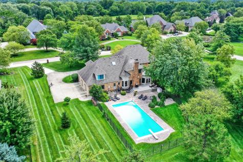 9987 Summerlakes Drive Carmel IN 46032