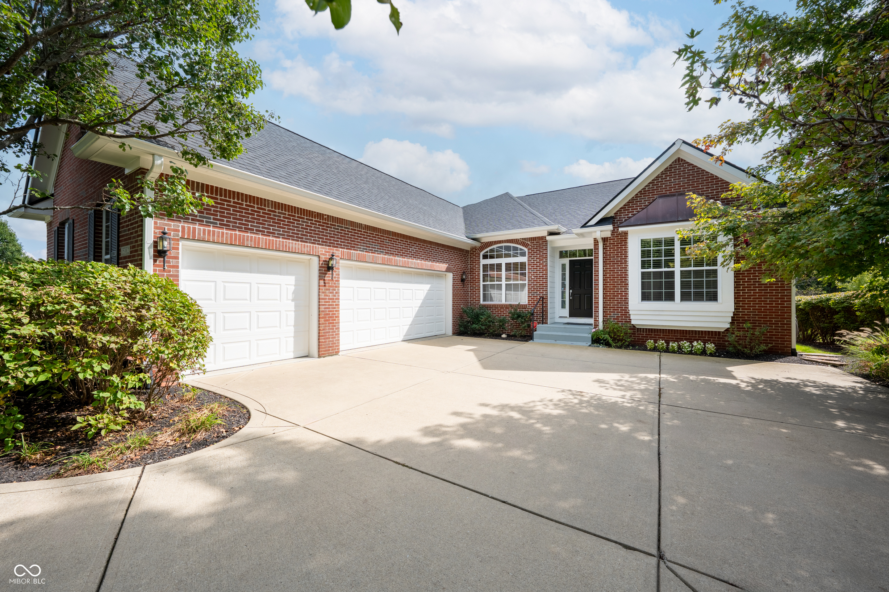 15382 Mission Hills Drive Carmel IN 46033