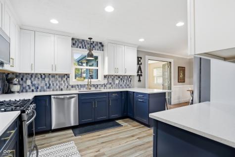 232 Charing Cross Road Indianapolis IN 46217
