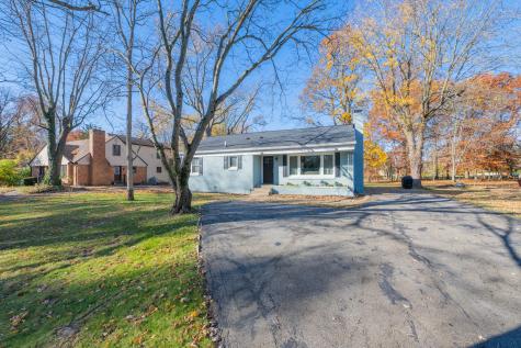 5724 Sharon Road Indianapolis IN 46228