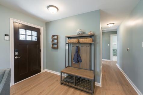 5724 Sharon Road Indianapolis IN 46228