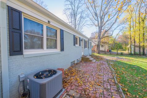 5724 Sharon Road Indianapolis IN 46228