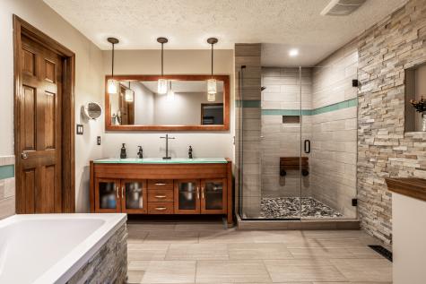710 Sugarbush Drive Zionsville IN 46077