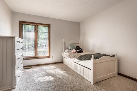 710 Sugarbush Drive Zionsville IN 46077