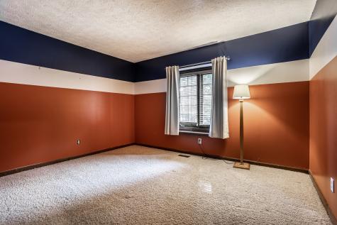 710 Sugarbush Drive Zionsville IN 46077
