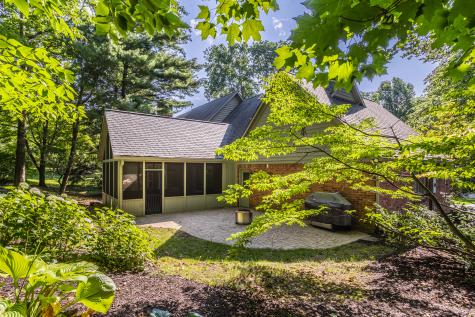 710 Sugarbush Drive Zionsville IN 46077