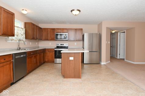 4725 Ladywood Cliffs Court Indianapolis IN 46226