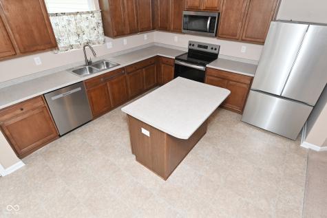 4725 Ladywood Cliffs Court Indianapolis IN 46226