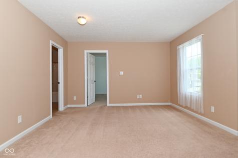 4725 Ladywood Cliffs Court Indianapolis IN 46226
