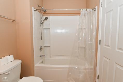 4725 Ladywood Cliffs Court Indianapolis IN 46226