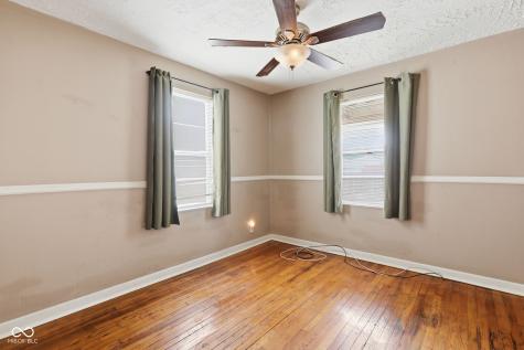 145 S 11th Avenue Beech Grove IN 46107