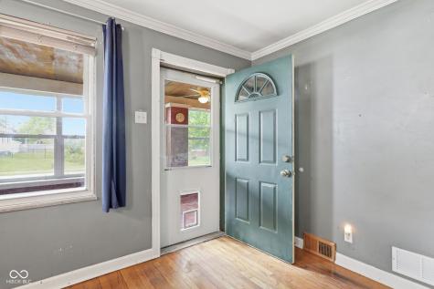 145 S 11th Avenue Beech Grove IN 46107