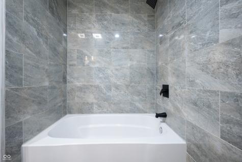 2951 Hillside Avenue Indianapolis IN 46218