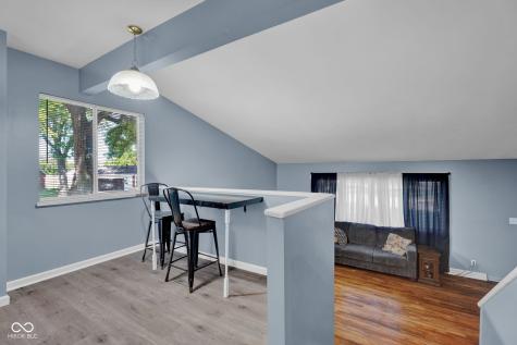 3042 Fairlawn Drive Columbus IN 47203