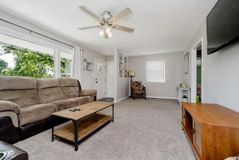 602 E Hospital Road Franklin IN 46131