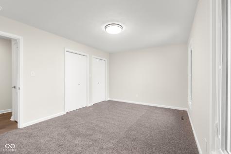 2694 Cedar Wood Drive Columbus IN 47203
