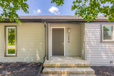 2694 Cedar Wood Drive Columbus IN 47203