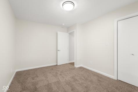 2694 Cedar Wood Drive Columbus IN 47203