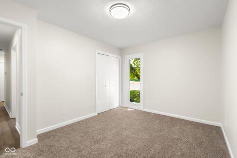 2694 Cedar Wood Drive Columbus IN 47203