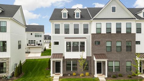 3252 Haflinger Drive Zionsville IN 46077