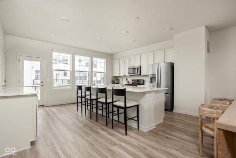 3252 Haflinger Drive Zionsville IN 46077