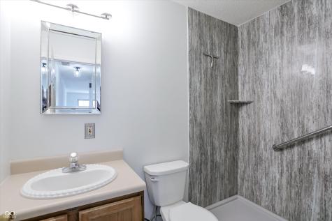 7726 Orchard Village Drive Indianapolis IN 46217