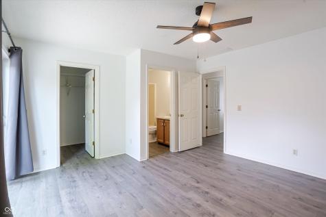 7726 Orchard Village Drive Indianapolis IN 46217