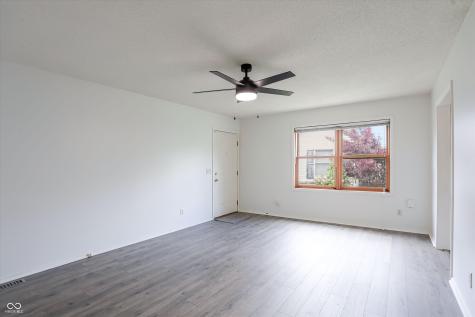 7726 Orchard Village Drive Indianapolis IN 46217