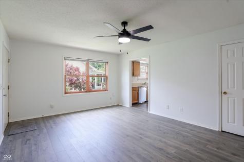 7726 Orchard Village Drive Indianapolis IN 46217