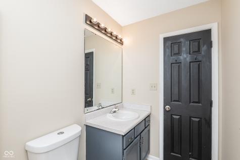 1243 Winding Hart Drive Indianapolis IN 46229