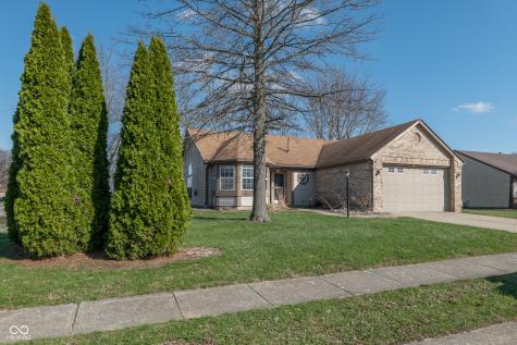 1243 Winding Hart Drive Indianapolis IN 46229