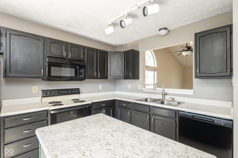 1243 Winding Hart Drive Indianapolis IN 46229