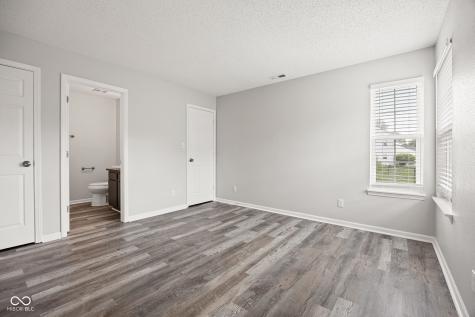5127 Sandy Forge Drive Indianapolis IN 46221