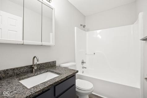 5127 Sandy Forge Drive Indianapolis IN 46221