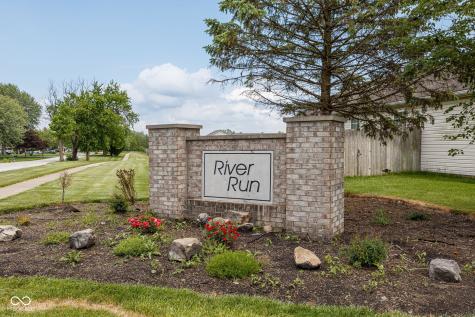 5127 Sandy Forge Drive Indianapolis IN 46221