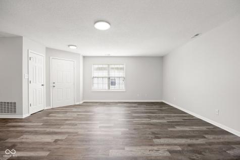 5127 Sandy Forge Drive Indianapolis IN 46221