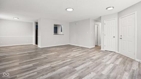 5127 Sandy Forge Drive Indianapolis IN 46221