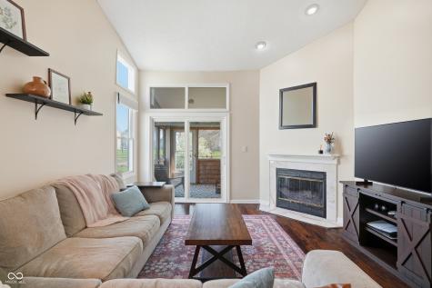 8889 White Fir Drive Indianapolis IN 46256