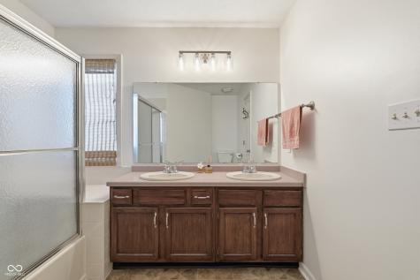 8889 White Fir Drive Indianapolis IN 46256