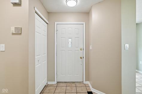 8889 White Fir Drive Indianapolis IN 46256