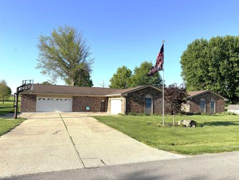 3137 W Tam O Shanter Drive Crawfordsville IN 47933