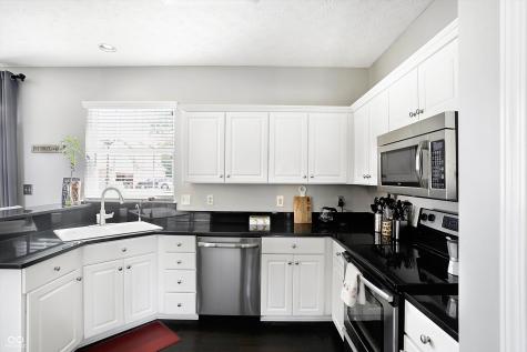 593 Burr Oak Drive Carmel IN 46032