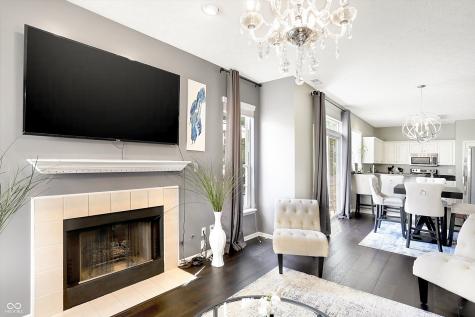 593 Burr Oak Drive Carmel IN 46032