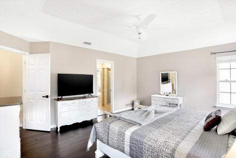 593 Burr Oak Drive Carmel IN 46032